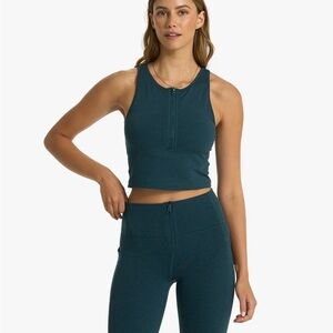 Vuori Granite Heathered Zip Tank (XS)